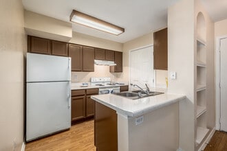 Tuscany at Goldmark Senior Living - 62+ Only in Dallas, TX - Building Photo - Interior Photo