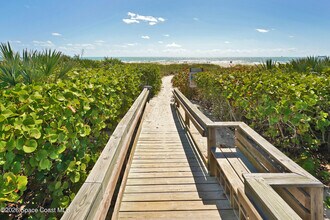 306 Beach Park Ln in Cape Canaveral, FL - Building Photo - Building Photo
