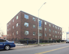 1580 Broad St in Hartford, CT - Building Photo - Building Photo