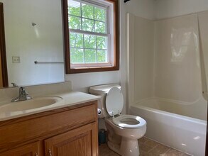 1130 S Country Club Rd in Warsaw, IN - Building Photo - Building Photo