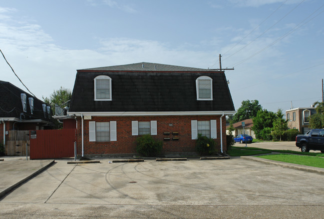 4852 Quincy St in Metairie, LA - Building Photo - Building Photo