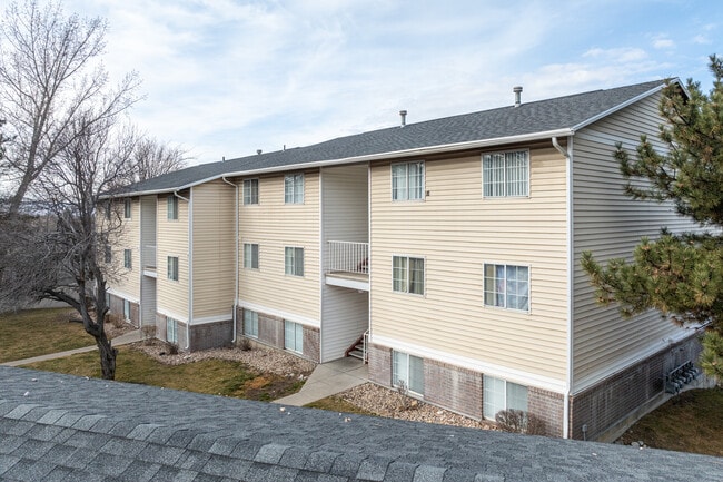 Liberty Heights in Sandy, UT - Foto de edificio - Building Photo