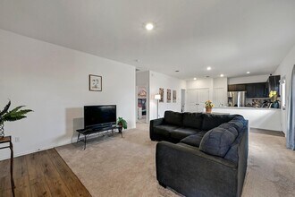 108 Standing Rock Ln in Marble Falls, TX - Building Photo - Building Photo