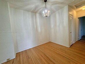 233 NW 45th Ave-Unit -233 in Miami, FL - Building Photo - Building Photo
