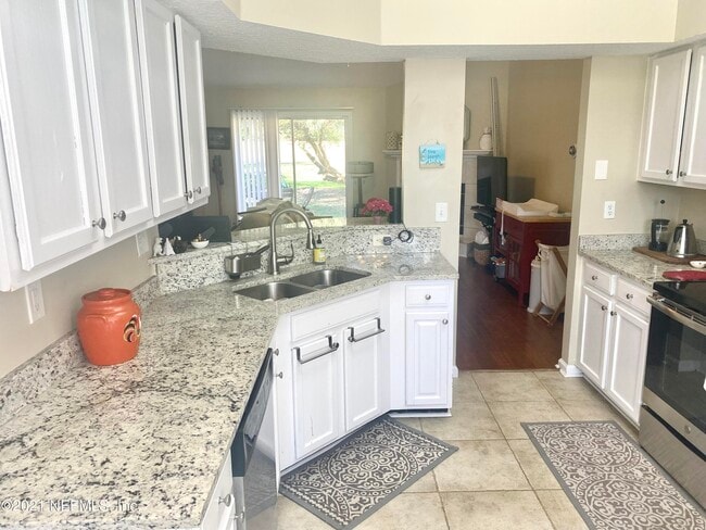 596 Ashcroft Landing Dr in Jacksonville, FL - Building Photo - Building Photo