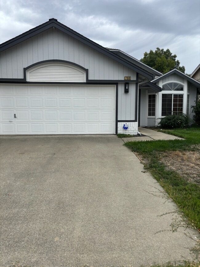 property at 790 Bluebird Dr