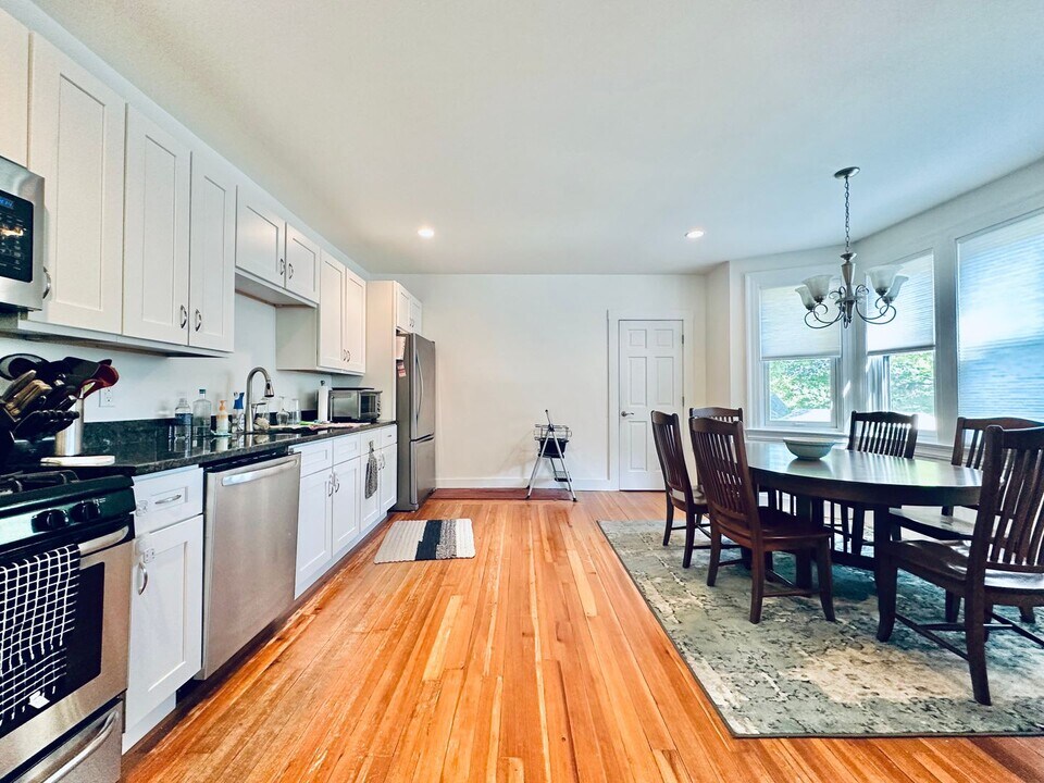 661 Prospect St, Unit 661-2 in New Haven, CT - Building Photo