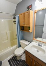 2021 Windmeade Dr in Clarksville, TN - Building Photo - Building Photo