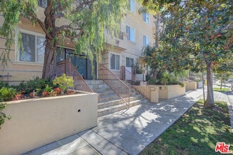 1444 S Point View St in Los Angeles, CA - Building Photo - Building Photo