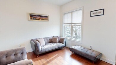 4 Market St in Cambridge, MA - Building Photo - Building Photo