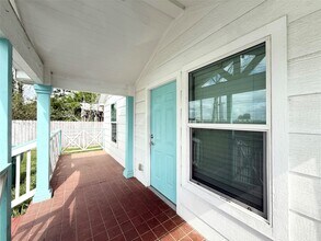 300 Longstreet Rd in Willis, TX - Building Photo - Building Photo