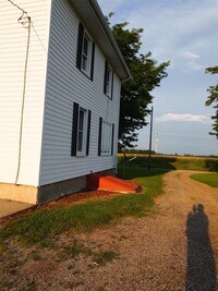 7840 Tuttle Rd photo'