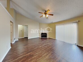 730 Hawthorne Ln in Brownsburg, IN - Building Photo - Building Photo