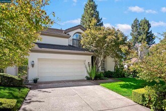 3327 Quail Walk Ln in Danville, CA - Building Photo - Building Photo