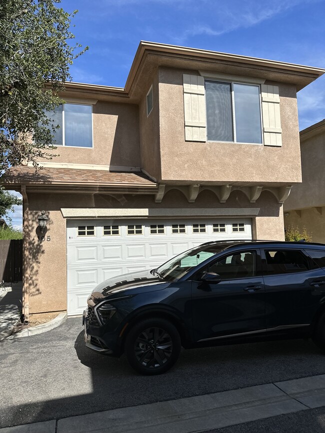property at 10025 Topanga Canyon Blvd
