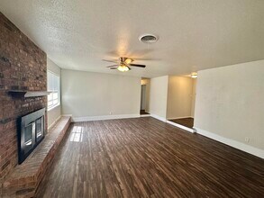 1509 Elkhart Ave in Lubbock, TX - Building Photo - Building Photo