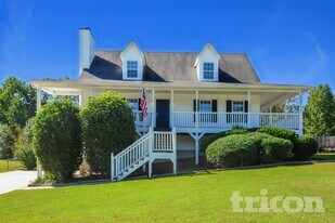 63 Bent Creek Dr in Dallas, GA - Building Photo