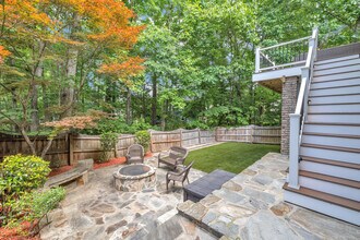 617 Village Commons Ln in Apex, NC - Building Photo - Building Photo