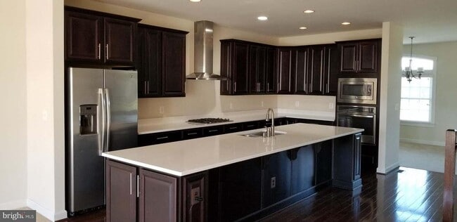 42621 Harlow Meadows Terrace