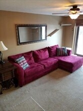 139 King St in Franklin, MA - Foto de edificio - Building Photo