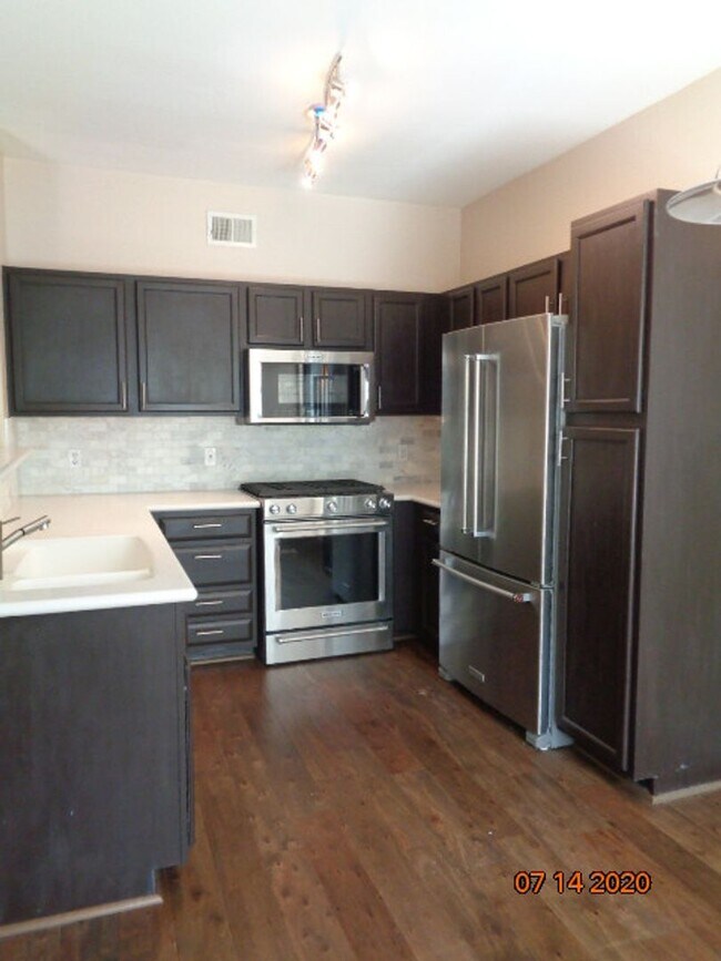 8406 Pebble Creek Way in Highlands Ranch, CO - Building Photo - Building Photo