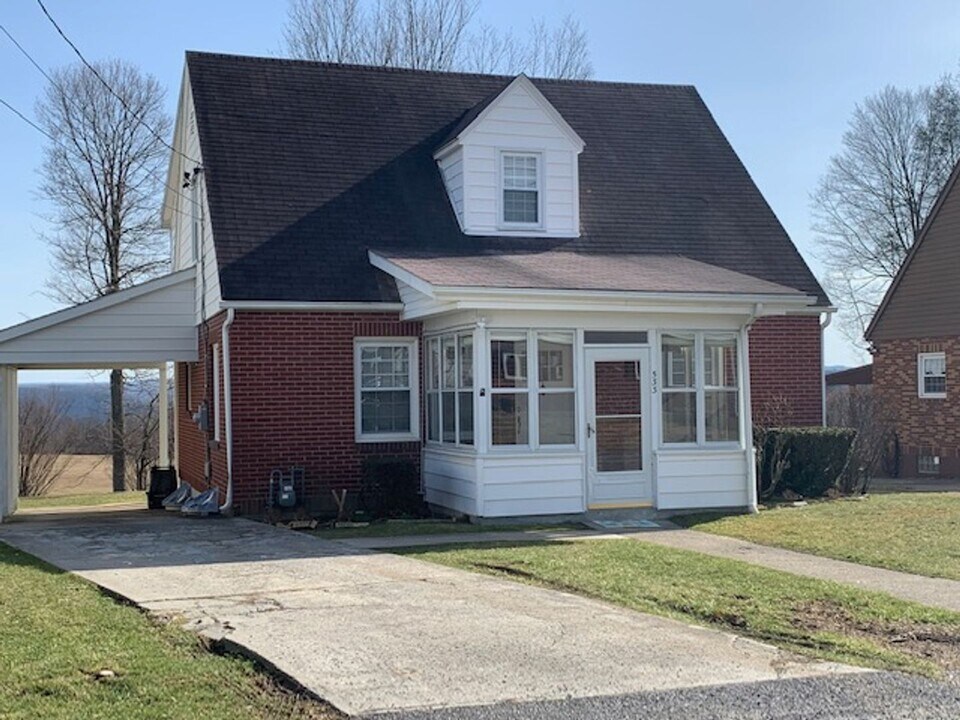 533 Indiana St in Johnstown, PA - Building Photo
