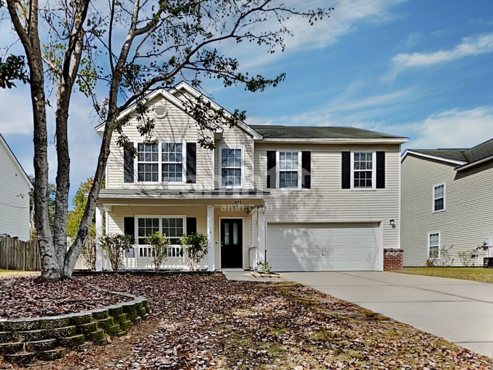 5122 Torrey Ln in Summerville, SC - Foto de edificio