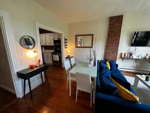 128 Union Park St, Unit #2 in Boston, MA - Building Photo - Building Photo