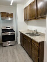 832 S Moffet Ave in Joplin, MO - Building Photo - Building Photo