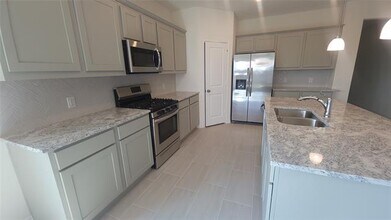 2900 Rose Heath Ln in Fort Worth, TX - Building Photo - Building Photo