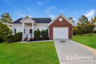 104 Autumn Glen Rd in Columbia, SC - Building Photo