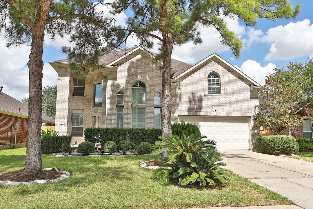 6523 Trenton Lake Ln in Houston, TX - Foto de edificio