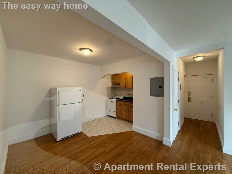 401 Broadway in Cambridge, MA - Building Photo