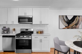 5 Poplar St in Jersey City, NJ - Building Photo - Building Photo