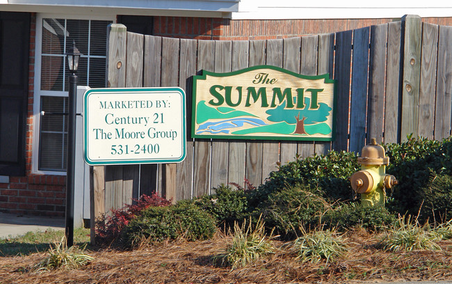 The Summit in Orangeburg, SC - Building Photo - Building Photo