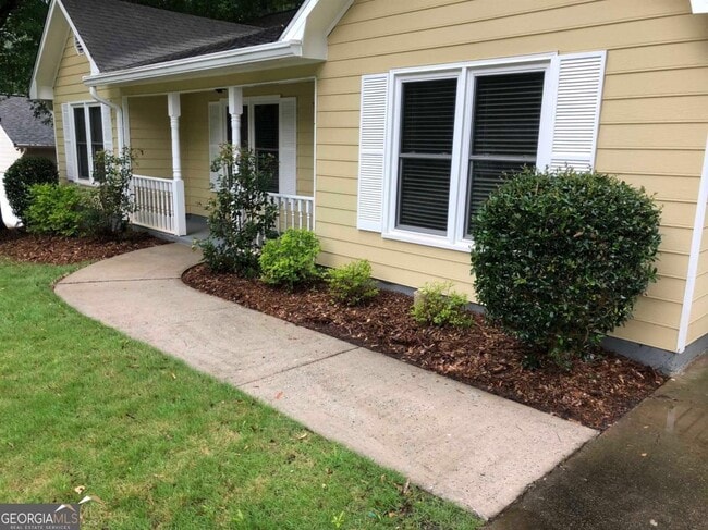 202 Ruskin Rd in Peachtree City, GA - Building Photo - Building Photo