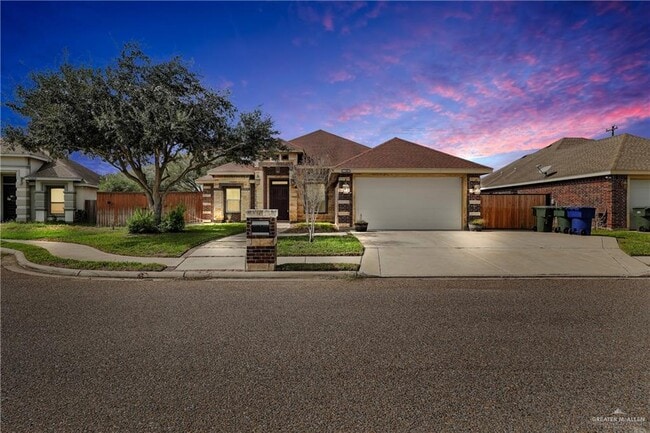 property at 21 Rio Blanco St