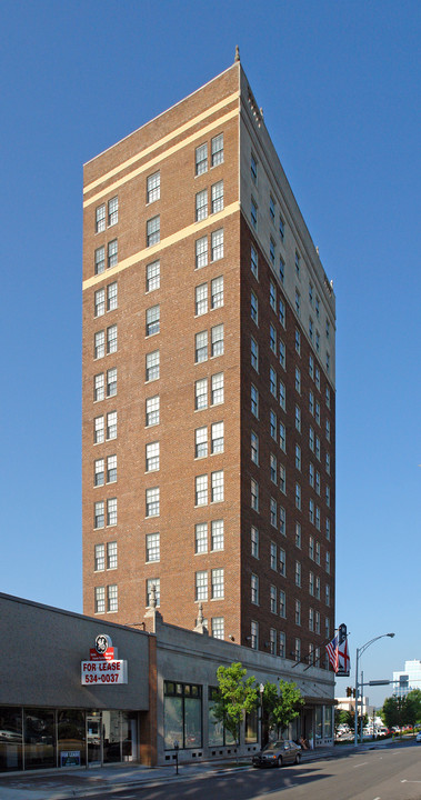 Russel Erskine Apartments in Huntsville, AL - Building Photo