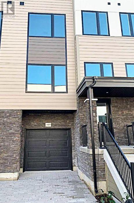 property at 1489 Purchase Pl