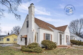 1401 N Ballenger Hwy in Flint, MI - Building Photo - Building Photo