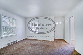 1132 Brookley Blvd in Toledo, OH - Building Photo - Building Photo