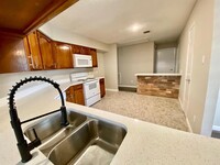 2406 Whitman Way Dr in Friendswood, TX - Building Photo - Building Photo