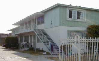 209 N Spring Ave in Compton, CA - Building Photo