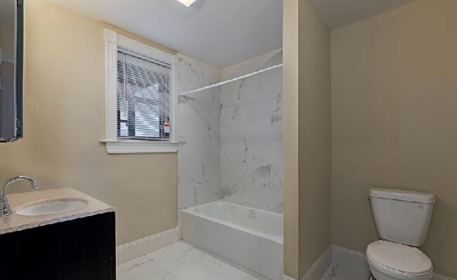 90 Gladstone St, Unit 1 in Boston, MA - Building Photo - Building Photo