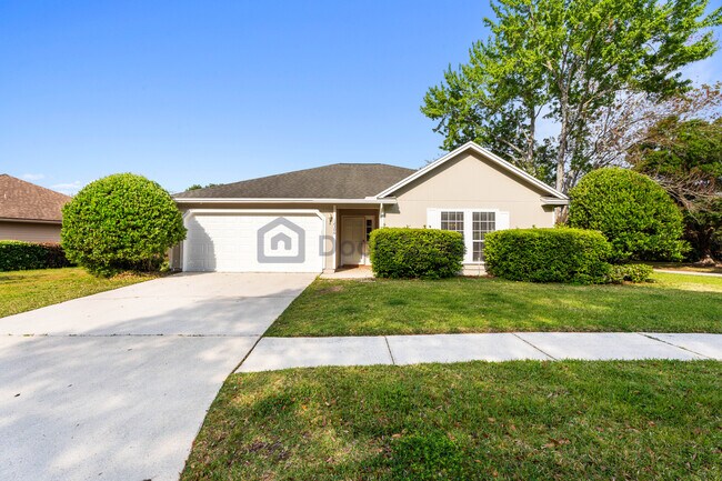 property at 12306 Stockbridge Ct N