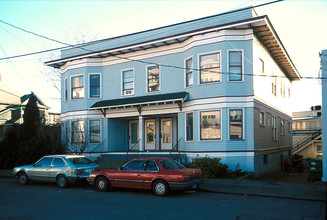 1765 NW 56th St in Seattle, WA - Building Photo - Building Photo