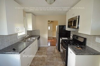 7901 Terrace Rd NE in Spring Lake Park, MN - Building Photo - Building Photo