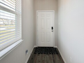 2506 Moapa Dr in Shenandoah, TX - Foto de edificio - Building Photo