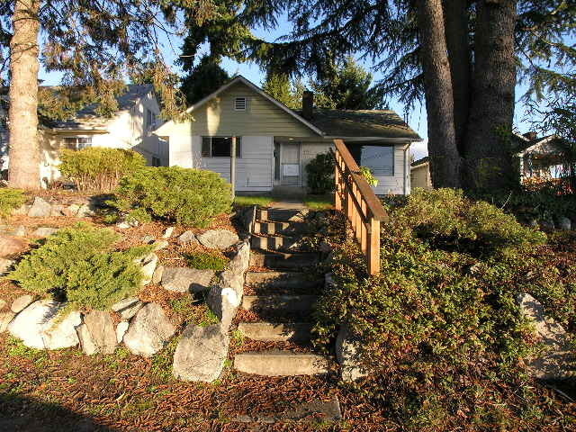 1011 N Stevens St in Tacoma, WA - Foto de edificio - Building Photo