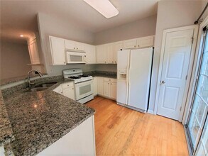 3641 Postwaite Cir NW in Duluth, GA - Building Photo - Building Photo